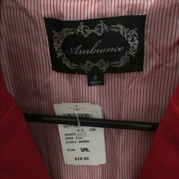 Ambiance - Picture 2 of 3